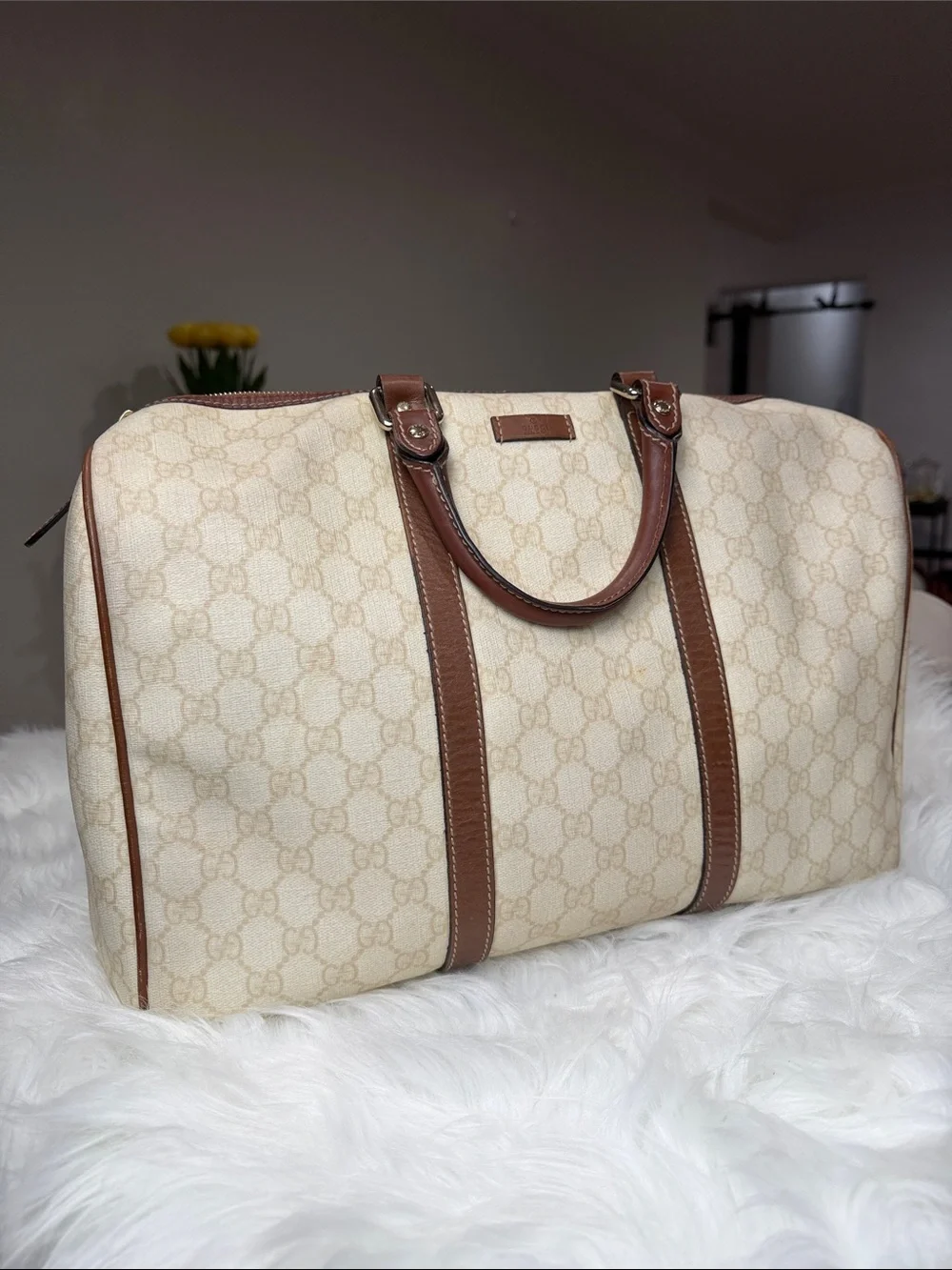 💯Authentic Gucci Beige GG Monogram Duffel with Brown Leather Trim🍀